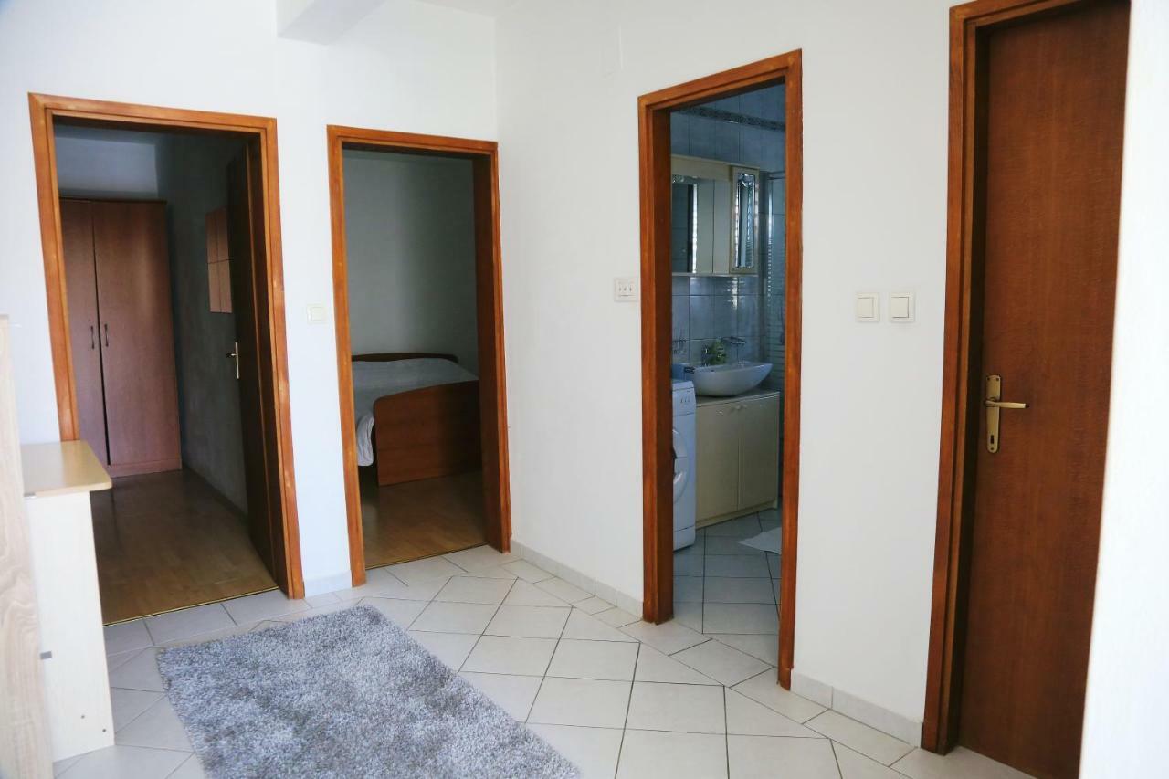 Apartments Tonia Br. 1 Zavalatica Zewnętrze zdjęcie