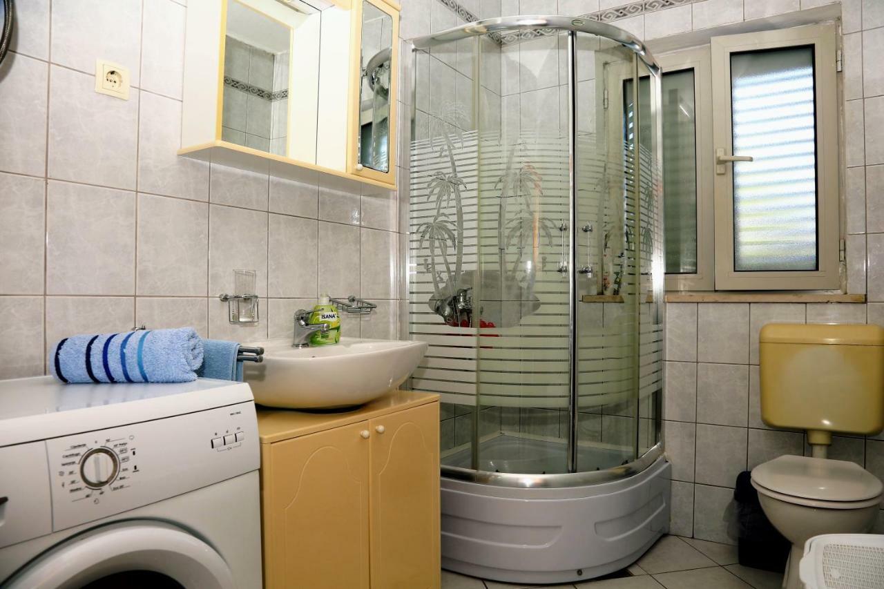 Apartments Tonia Br. 1 Zavalatica Zewnętrze zdjęcie